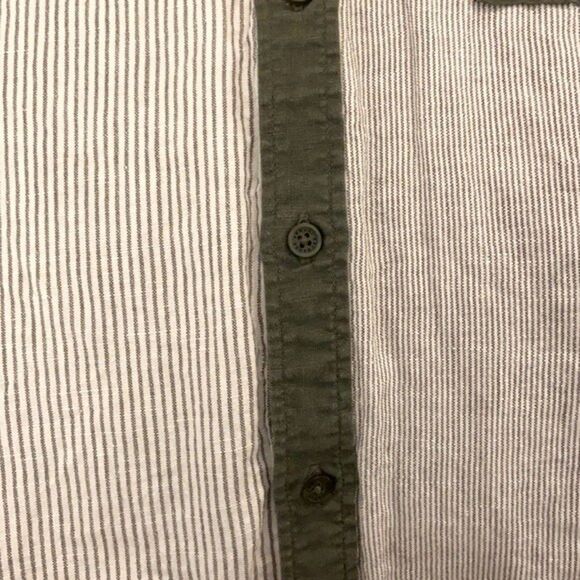 Armani Exchange Men’s Green White Slim Collarless Shirt Size L - Picture 5 of 9